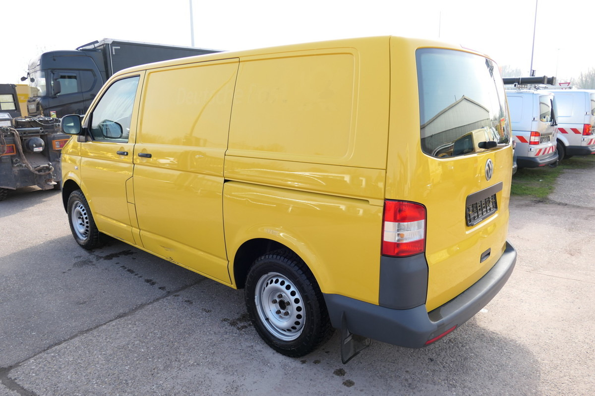 VW T5 Transporter 2.0 TDI PARKTRONIK EURO-5 2xSCHIE - 紧凑型面包车:图4 VW T5 Transporter 2.0 TDI PARKTRONIK EURO-5 2xSCHIE - 紧凑型面包车:图4