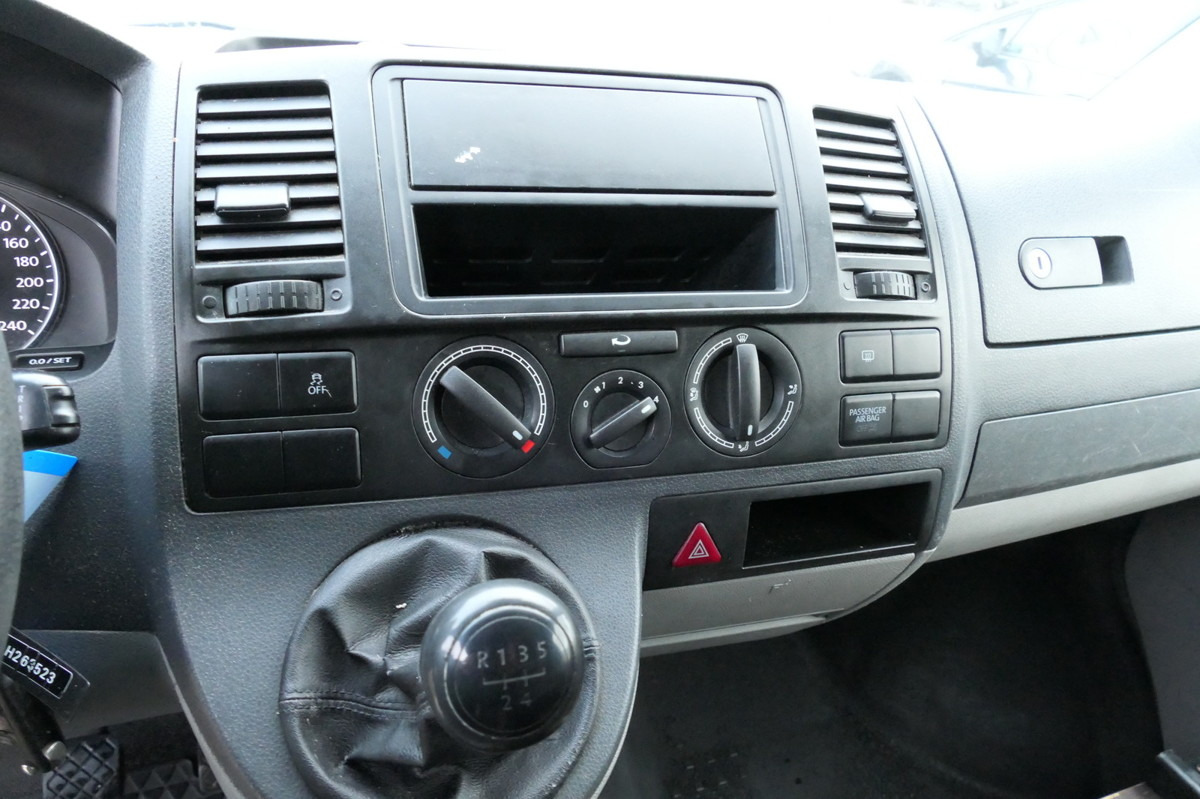 紧凑型面包车 VW T5 Transporter 2.0 TDI PARKTRONIK EURO-5 2xSCHIE：图13