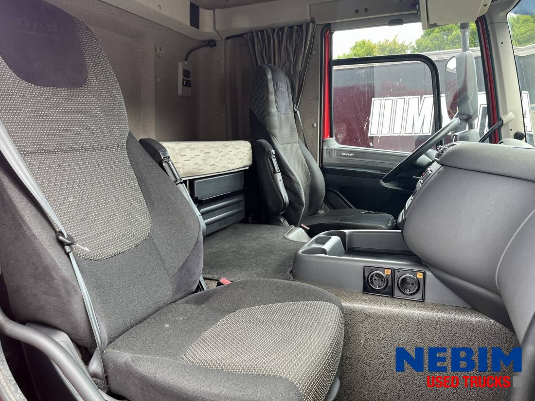 DAF CF 400 4X2 + Wecon Trailer - 厢式卡车:图4 DAF CF 400 4X2 + Wecon Trailer - 厢式卡车:图4