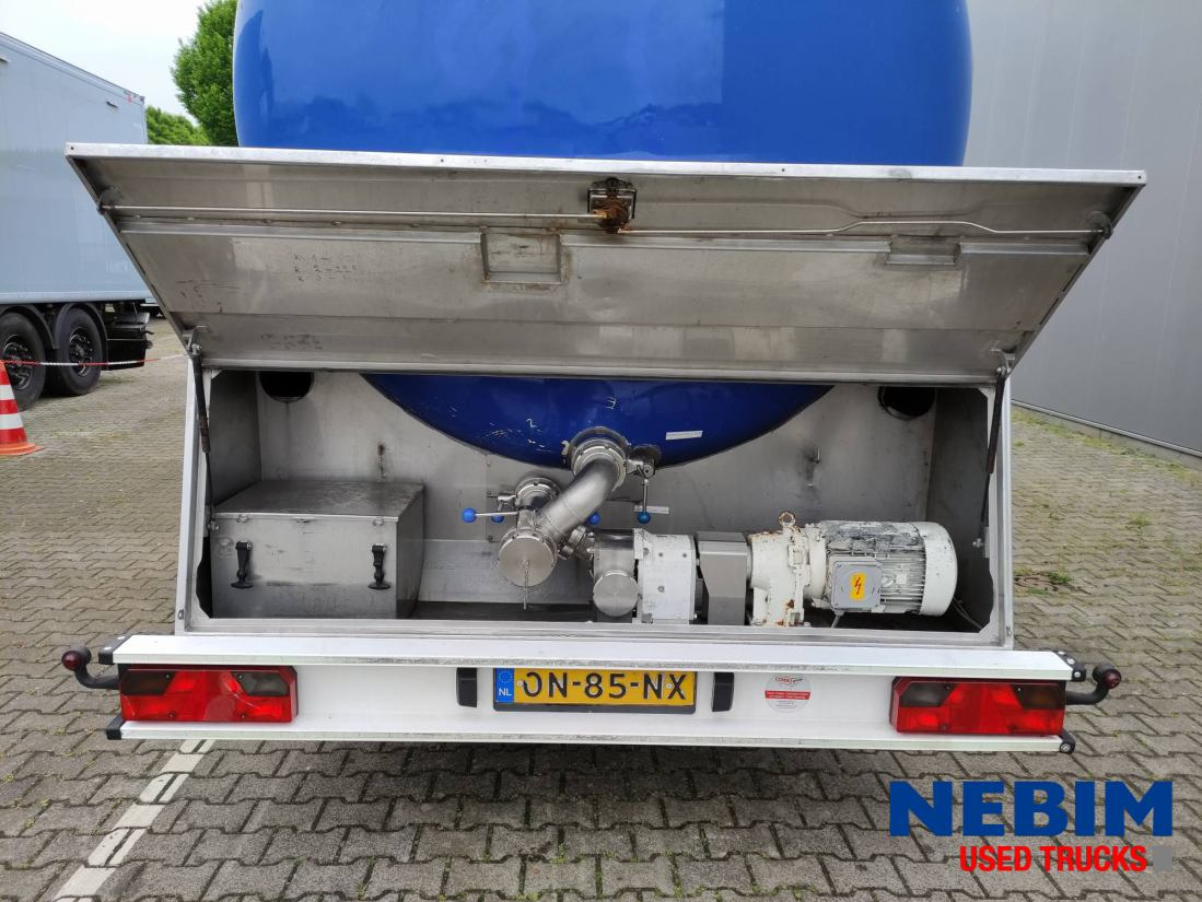 Feldbinder TSA 33.3-3 Unibloc pump electr - 3 comp. 8.000 / 2 2.500 / 3.000 Ltr. - 液罐半拖车:图4 Feldbinder TSA 33.3-3 Unibloc pump electr - 3 comp. 8.000 / 2 2.500 / 3.000 Ltr. - 液罐半拖车:图4