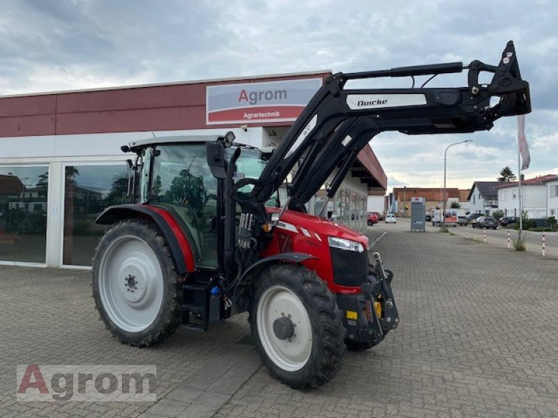 Massey Ferguson 5711 - 拖拉机:图1 Massey Ferguson 5711 - 拖拉机:图1