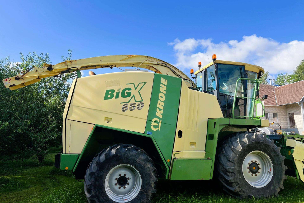 Krone BIG X650 - 饲料收割机:图3 Krone BIG X650 - 饲料收割机:图3