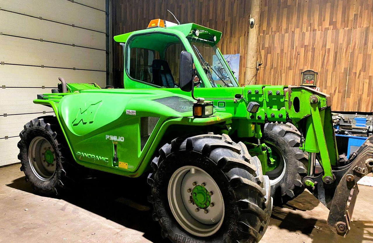 Merlo P38.10 - 伸缩臂叉装车:图1 Merlo P38.10 - 伸缩臂叉装车:图1