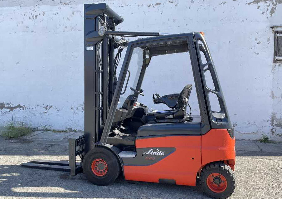 Linde E 25 -387 (Batteria NUOVA) - 电动叉车:图2 Linde E 25 -387 (Batteria NUOVA) - 电动叉车:图2