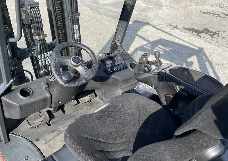 Linde E 30 L (batt. 2020) - 电动叉车:图2 Linde E 30 L (batt. 2020) - 电动叉车:图2