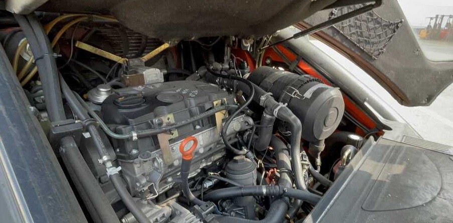 Linde H 30 D-393-01 - 柴油叉车:图4 Linde H 30 D-393-01 - 柴油叉车:图4