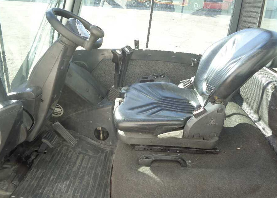 Still RX 70-25 (motore traz. nuovo) - 柴油叉车:图3 Still RX 70-25 (motore traz. nuovo) - 柴油叉车:图3