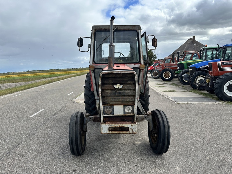 Massey Ferguson 575 - 拖拉机:图2 Massey Ferguson 575 - 拖拉机:图2
