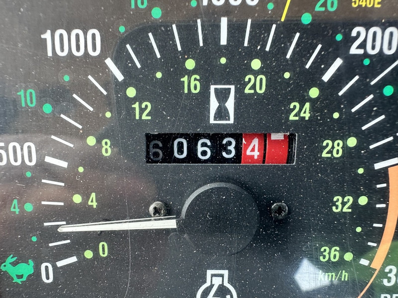 New Holland L 75 - 拖拉机:图3 New Holland L 75 - 拖拉机:图3