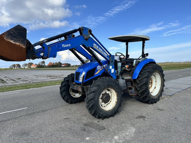 New Holland TD5.100 - 拖拉机:图1 New Holland TD5.100 - 拖拉机:图1