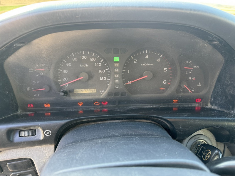 Toyota Land Cruiser - 汽车:图4 Toyota Land Cruiser - 汽车:图4
