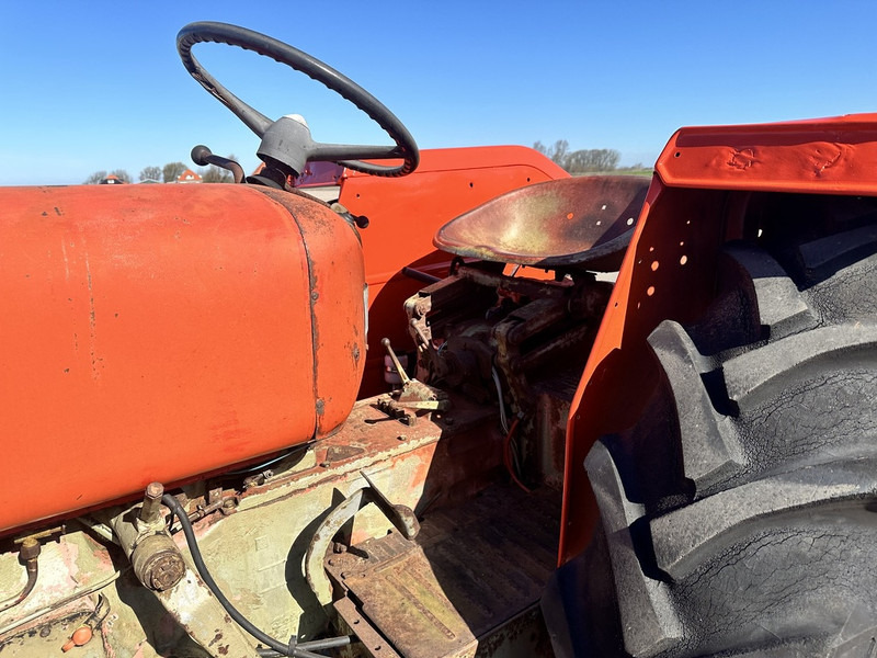 Zetor 4511 - 拖拉机:图4 Zetor 4511 - 拖拉机:图4