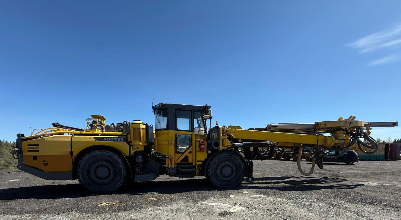 Atlas Copco E2C - 定向钻孔机:图1 Atlas Copco E2C - 定向钻孔机:图1