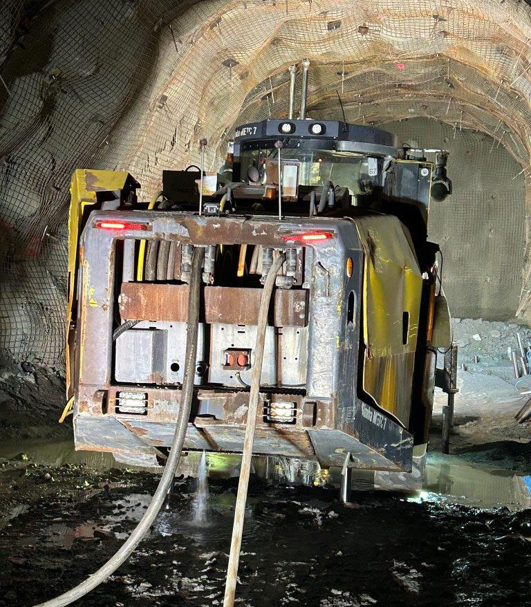 定向钻孔机 Atlas Copco (Epiroc) Simba ME7C:图6 定向钻孔机 Atlas Copco (Epiroc) Simba ME7C:图6