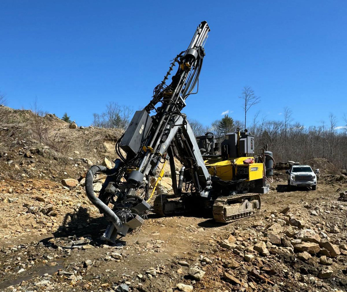 Atlas Copco FlexiROC T30R - 钻机:图2 Atlas Copco FlexiROC T30R - 钻机:图2