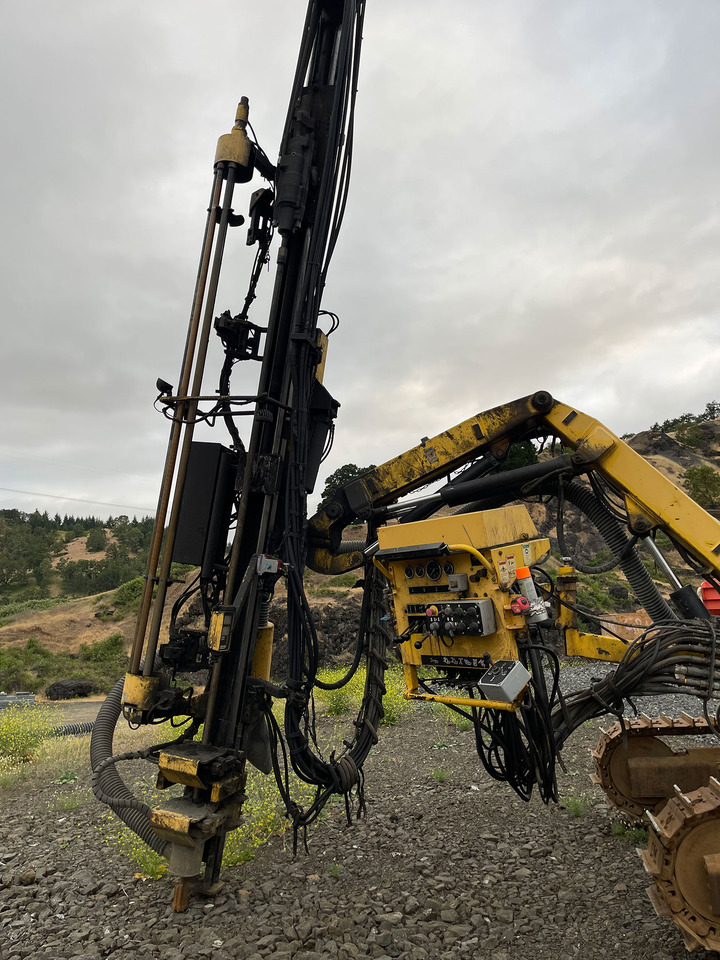 Atlas Copco ROC D3-01 - 钻机:图3 Atlas Copco ROC D3-01 - 钻机:图3