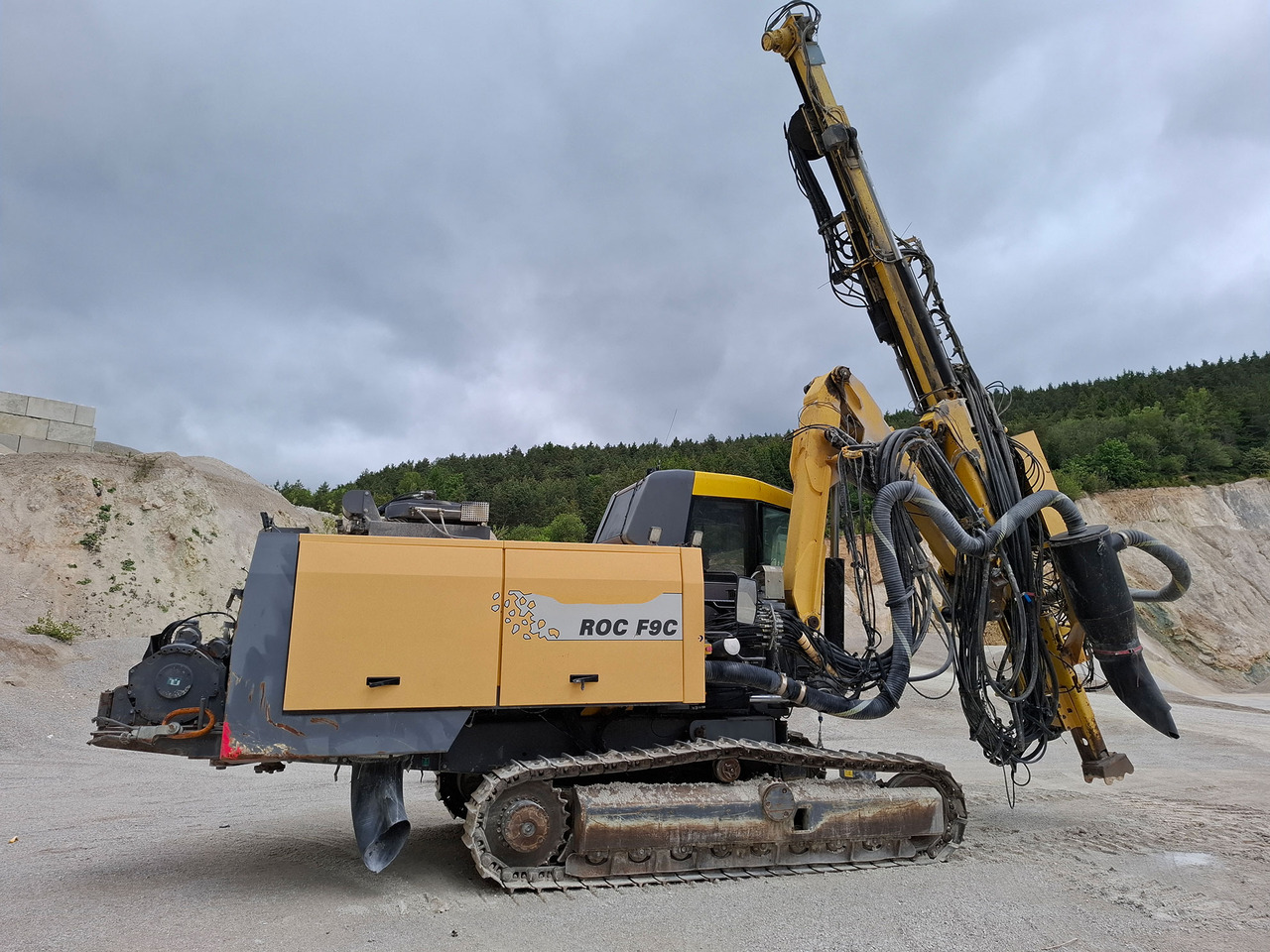 Atlas Copco ROC F9C-11 - 钻机:图3 Atlas Copco ROC F9C-11 - 钻机:图3