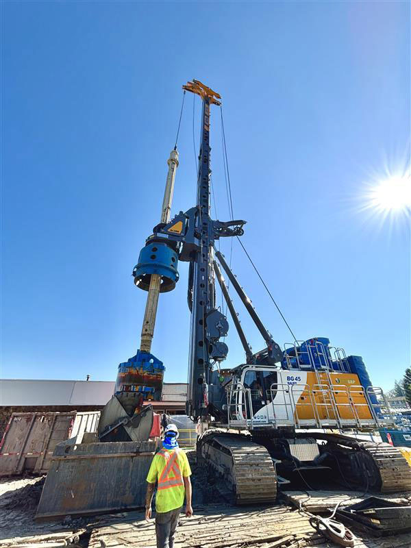 Bauer BG45 - 打桩机:图3 Bauer BG45 - 打桩机:图3