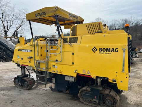 Bomag BM 1200/30 - 冷铣刨机:图2 Bomag BM 1200/30 - 冷铣刨机:图2