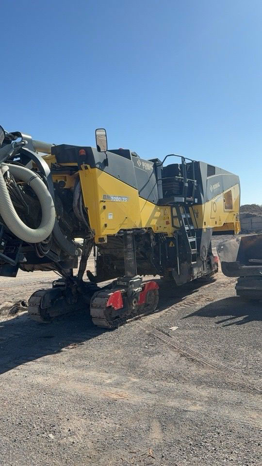 Bomag BM 2200/75 - 冷铣刨机:图4 Bomag BM 2200/75 - 冷铣刨机:图4