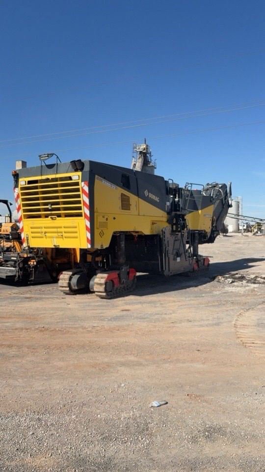 Bomag BM 2200/75 - 冷铣刨机:图3 Bomag BM 2200/75 - 冷铣刨机:图3