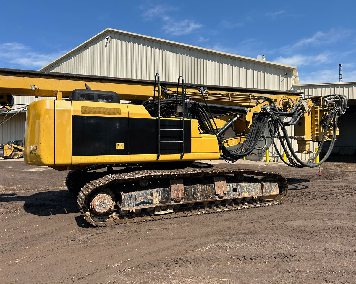 CZM EK200 - 打桩机:图3 CZM EK200 - 打桩机:图3