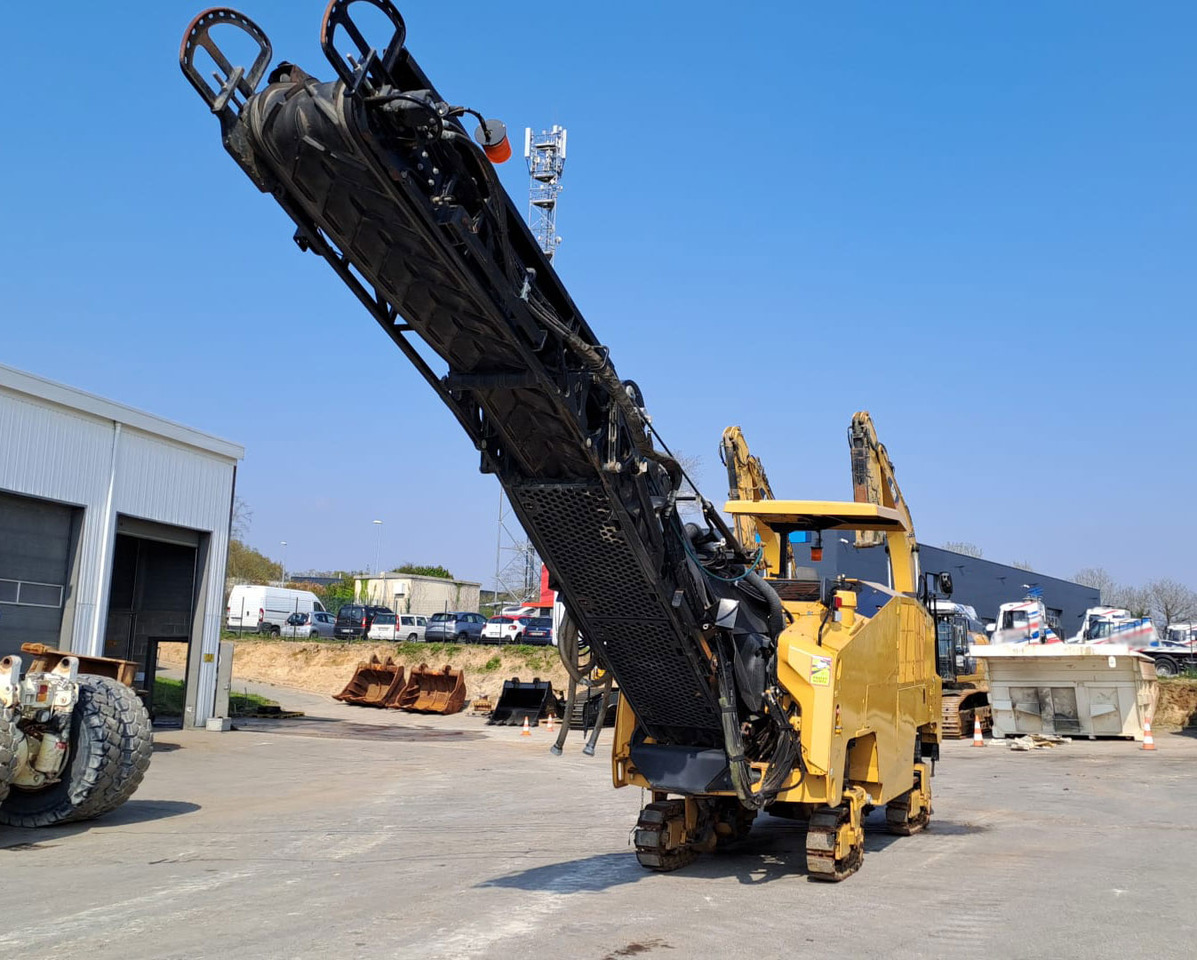 Caterpillar PM-310 - 冷铣刨机:图5 Caterpillar PM-310 - 冷铣刨机:图5