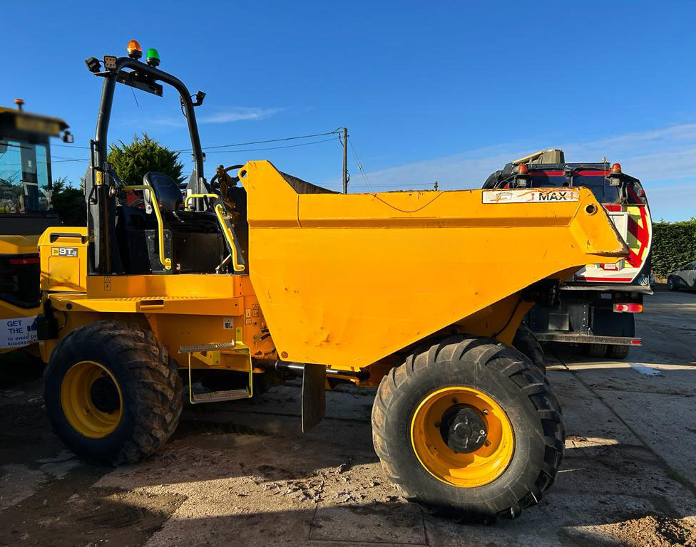 JCB 9T-2 - 小型自卸车:图2 JCB 9T-2 - 小型自卸车:图2