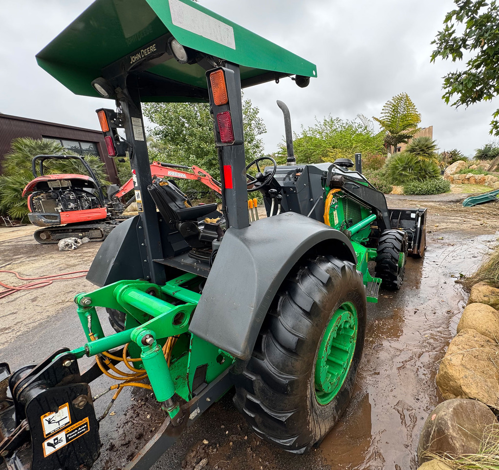John Deere 210K EP - 装载机:图4 John Deere 210K EP - 装载机:图4