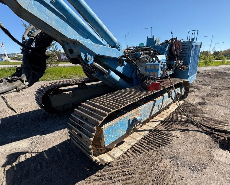 Klemm KR 807-7F - 打桩机:图4 Klemm KR 807-7F - 打桩机:图4