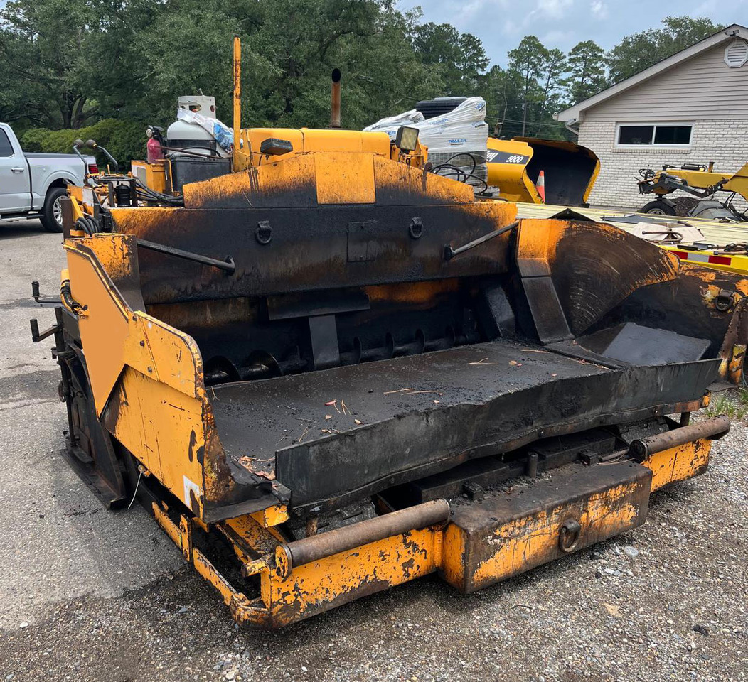 Leeboy 1000D - 沥青铺路机:图4 Leeboy 1000D - 沥青铺路机:图4