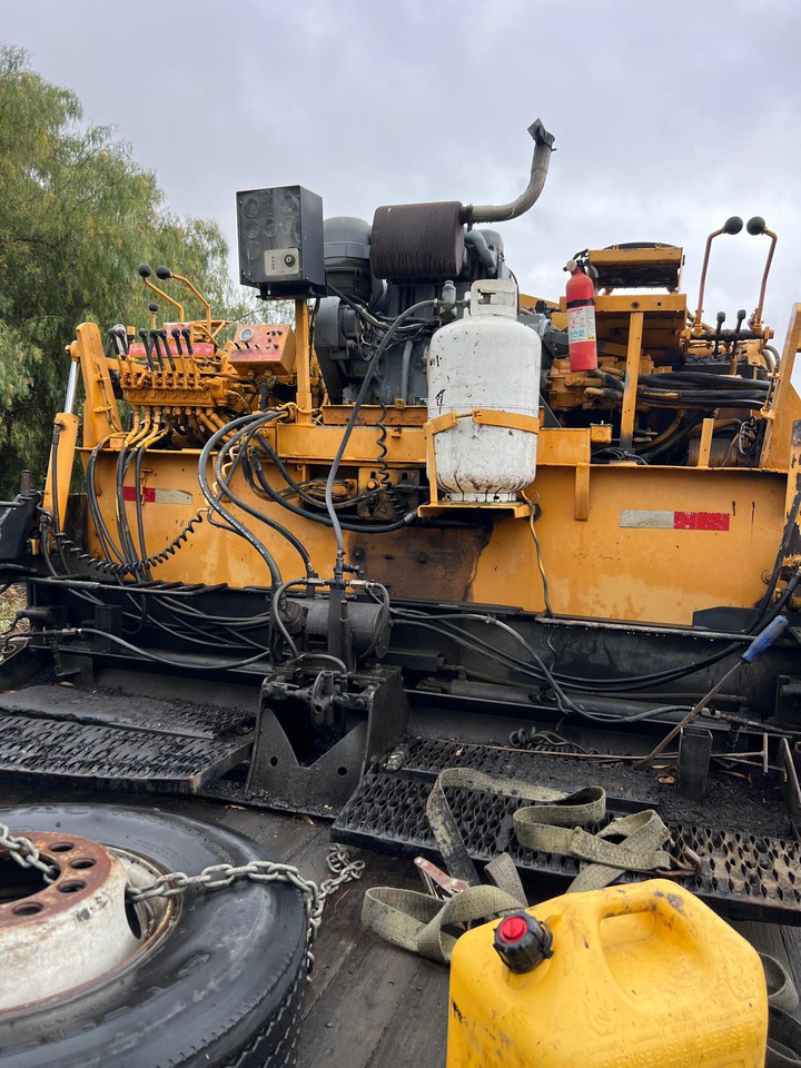 Leeboy 8000T - 沥青铺路机:图3 Leeboy 8000T - 沥青铺路机:图3