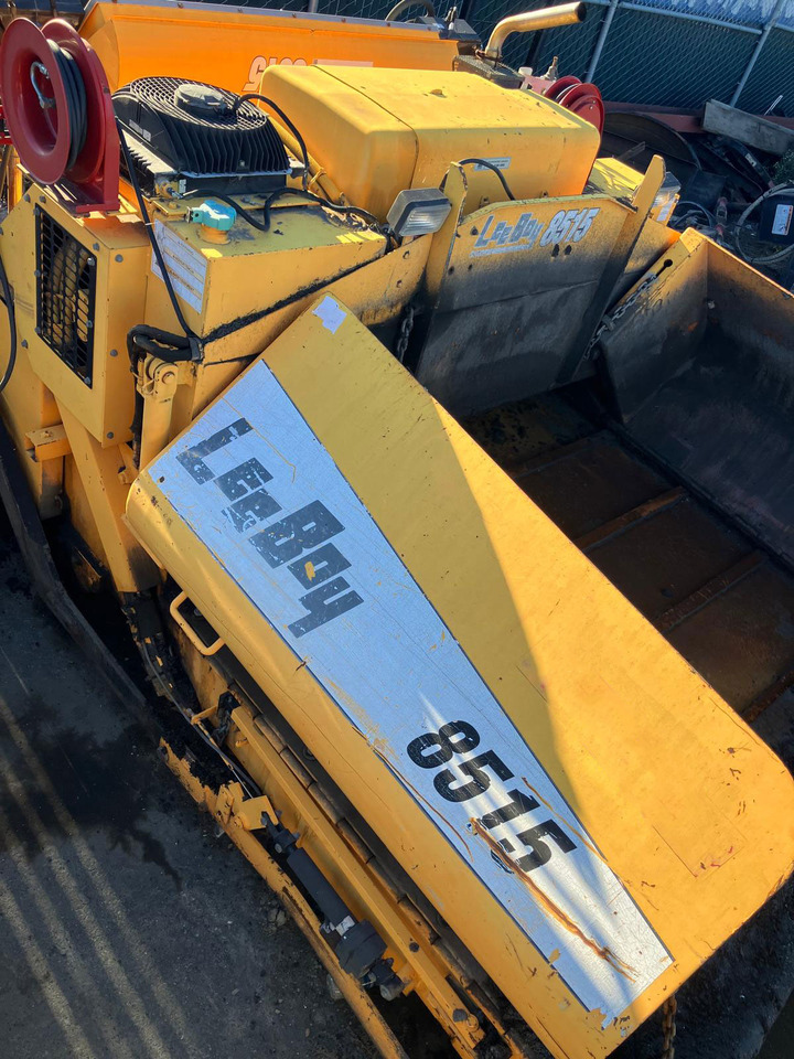 Leeboy 8515 - 沥青铺路机:图1 Leeboy 8515 - 沥青铺路机:图1