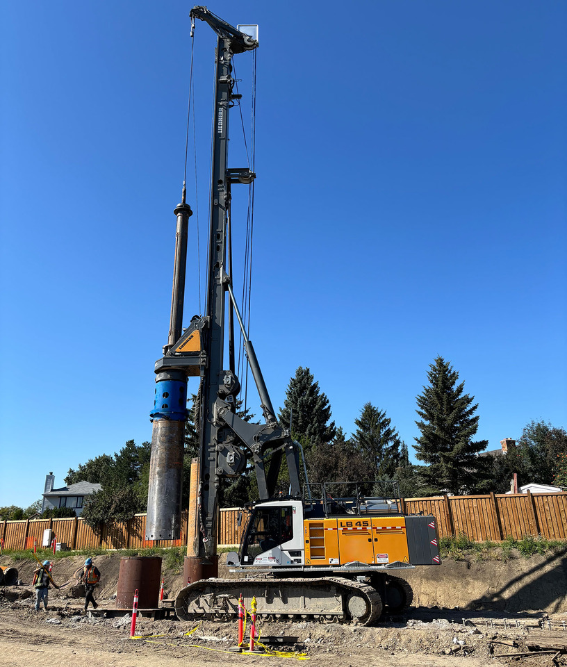 Liebherr LB45 - 打桩机:图1 Liebherr LB45 - 打桩机:图1