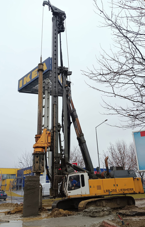 Liebherr LRB 255 - 打桩机:图1 Liebherr LRB 255 - 打桩机:图1