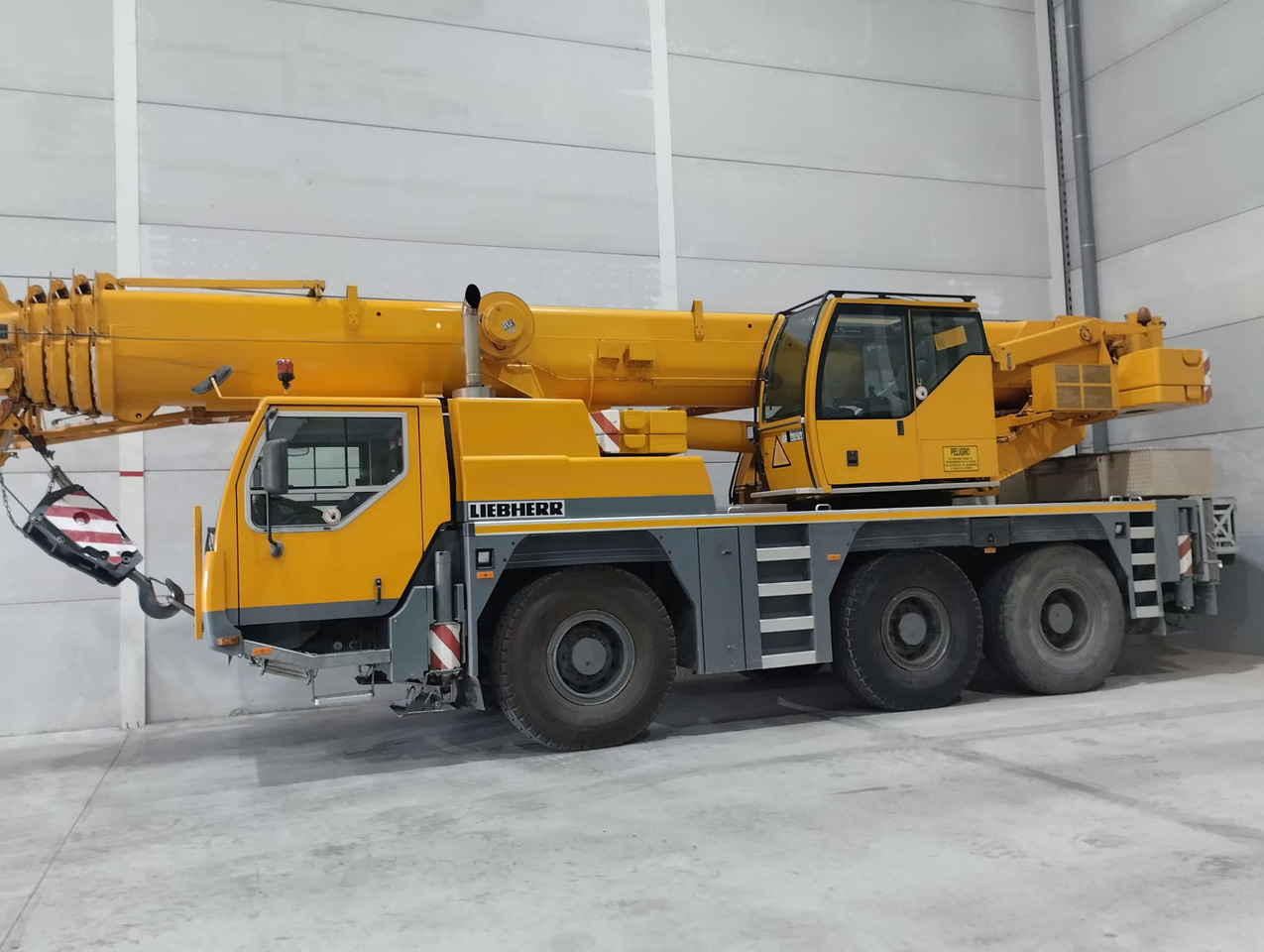 Liebherr LTM 1055-3.1 - 移动式起重机:图4 Liebherr LTM 1055-3.1 - 移动式起重机:图4