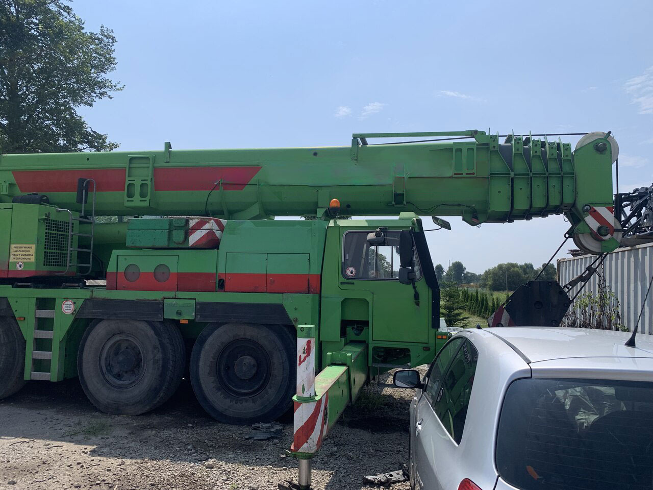 Liebherr LTM 1090-2 - 移动式起重机:图3 Liebherr LTM 1090-2 - 移动式起重机:图3