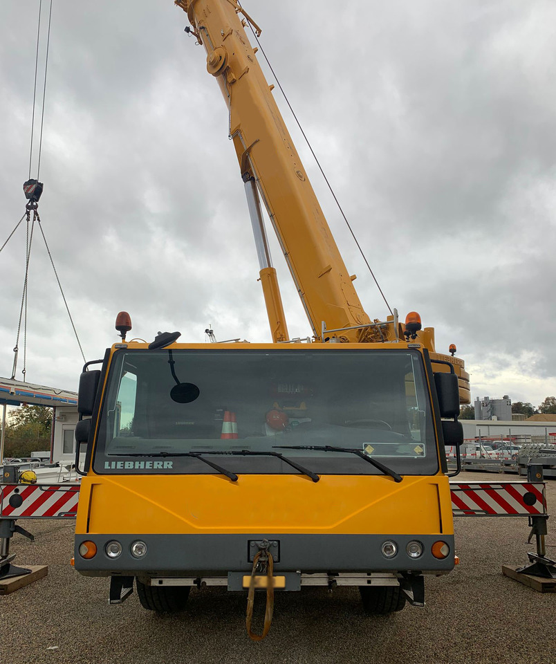 Liebherr LTM 1100-5.2 - 移动式起重机:图3 Liebherr LTM 1100-5.2 - 移动式起重机:图3