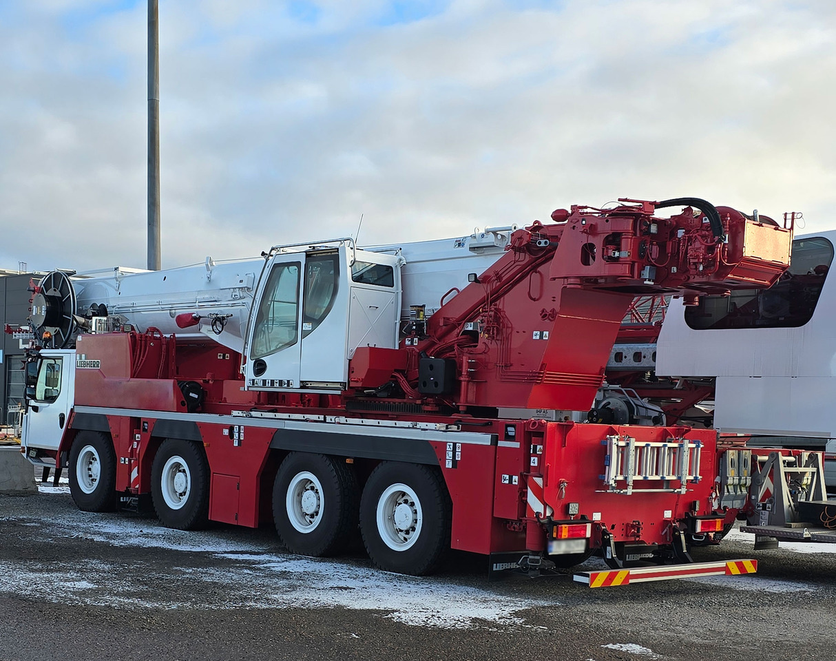 Liebherr LTM 1120-4.1 - 移动式起重机:图3 Liebherr LTM 1120-4.1 - 移动式起重机:图3