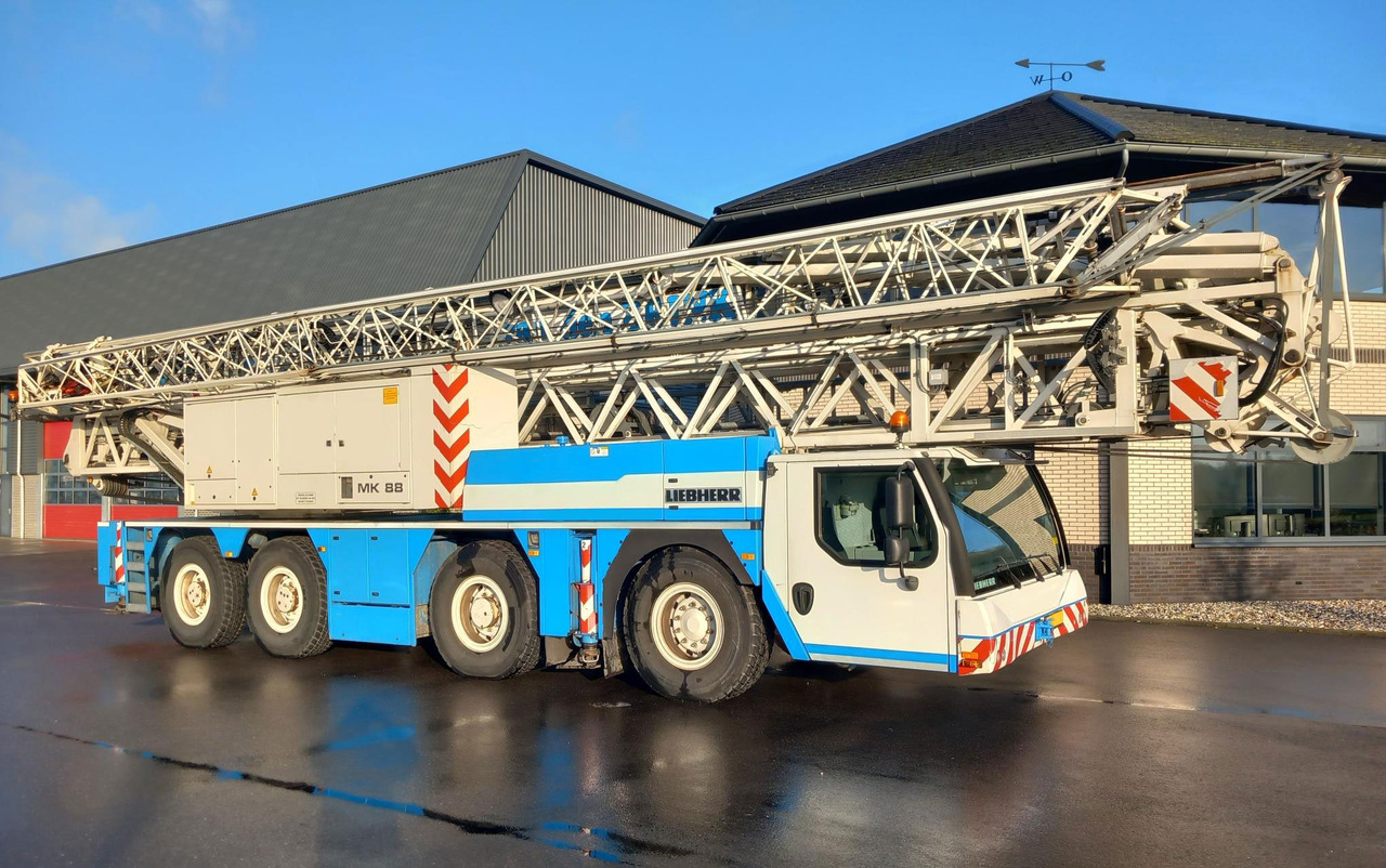 Liebherr MK 88 - 移动式起重机:图1 Liebherr MK 88 - 移动式起重机:图1