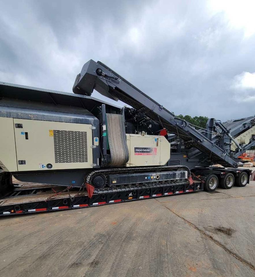 Metso Nordtrack I1011 - 反击式破碎机:图4 Metso Nordtrack I1011 - 反击式破碎机:图4