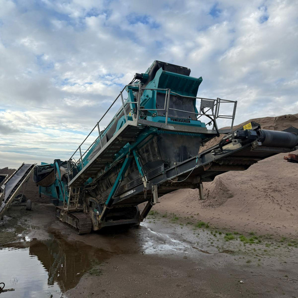 Powerscreen Chieftain 2200 2D - 筛选机:图3 Powerscreen Chieftain 2200 2D - 筛选机:图3