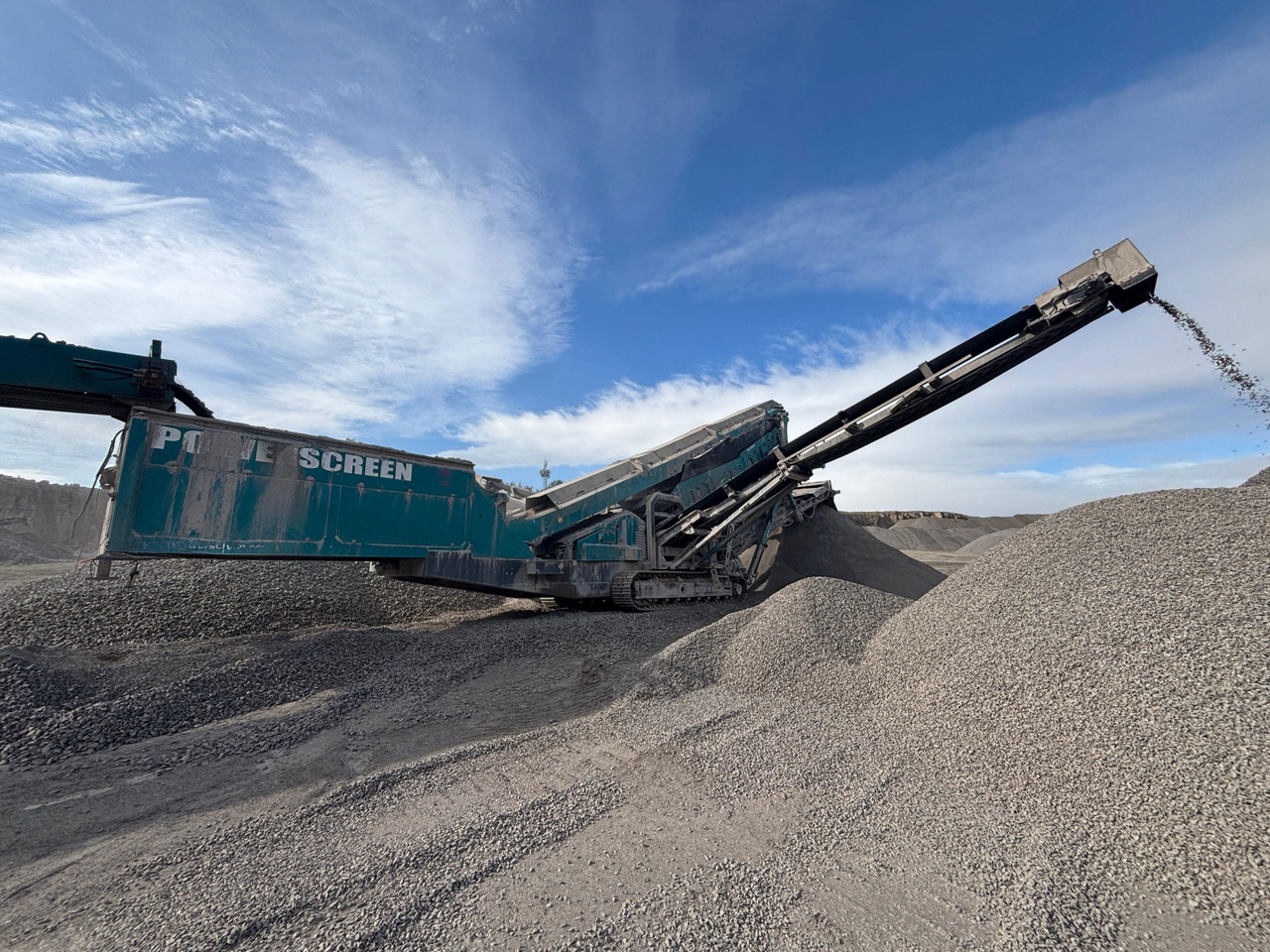 Powerscreen Chieftain 2200 3D - 筛选机:图3 Powerscreen Chieftain 2200 3D - 筛选机:图3