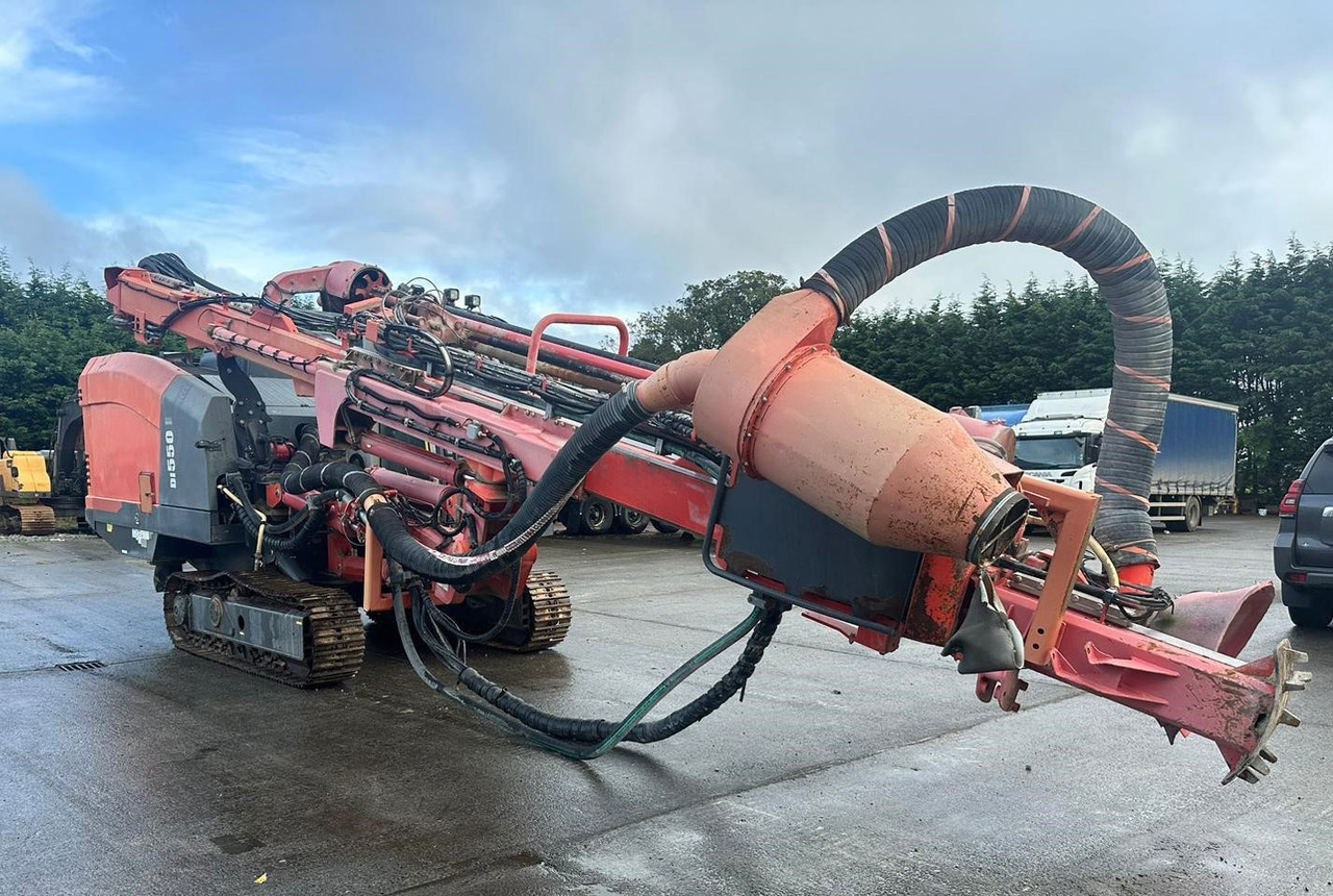 Sandvik DI550 - 钻机:图1 Sandvik DI550 - 钻机:图1