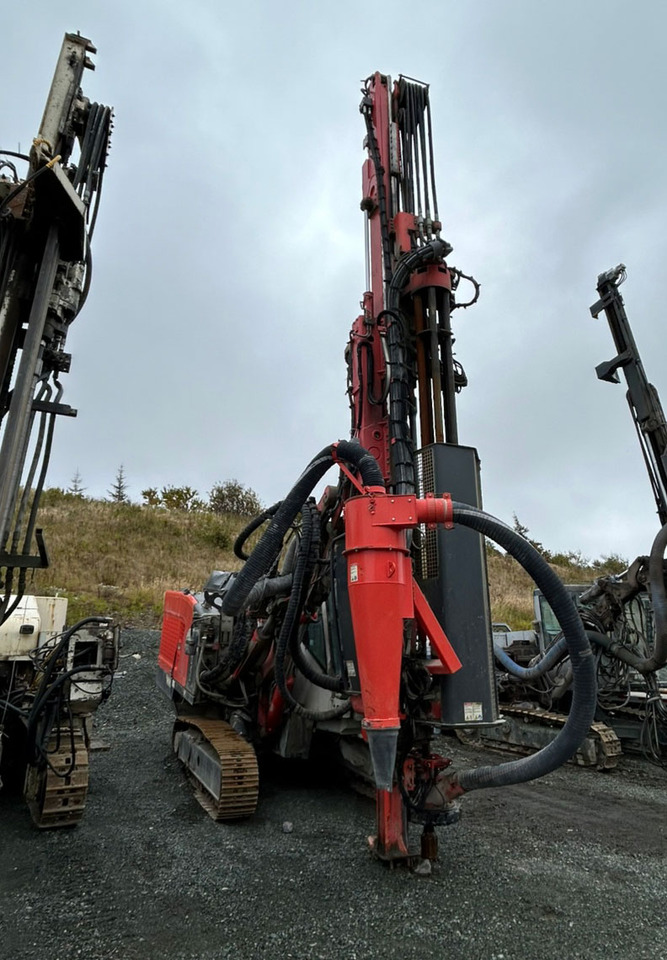 Sandvik DP1600i - 钻机:图3 Sandvik DP1600i - 钻机:图3
