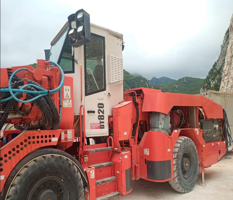 Sandvik DT820-SC - 定向钻孔机:图3 Sandvik DT820-SC - 定向钻孔机:图3