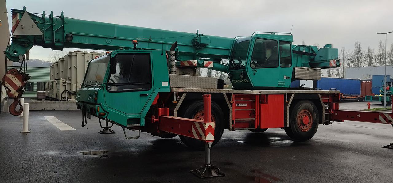 Tadano Faun ATF 30-2L - 移动式起重机:图2 Tadano Faun ATF 30-2L - 移动式起重机:图2