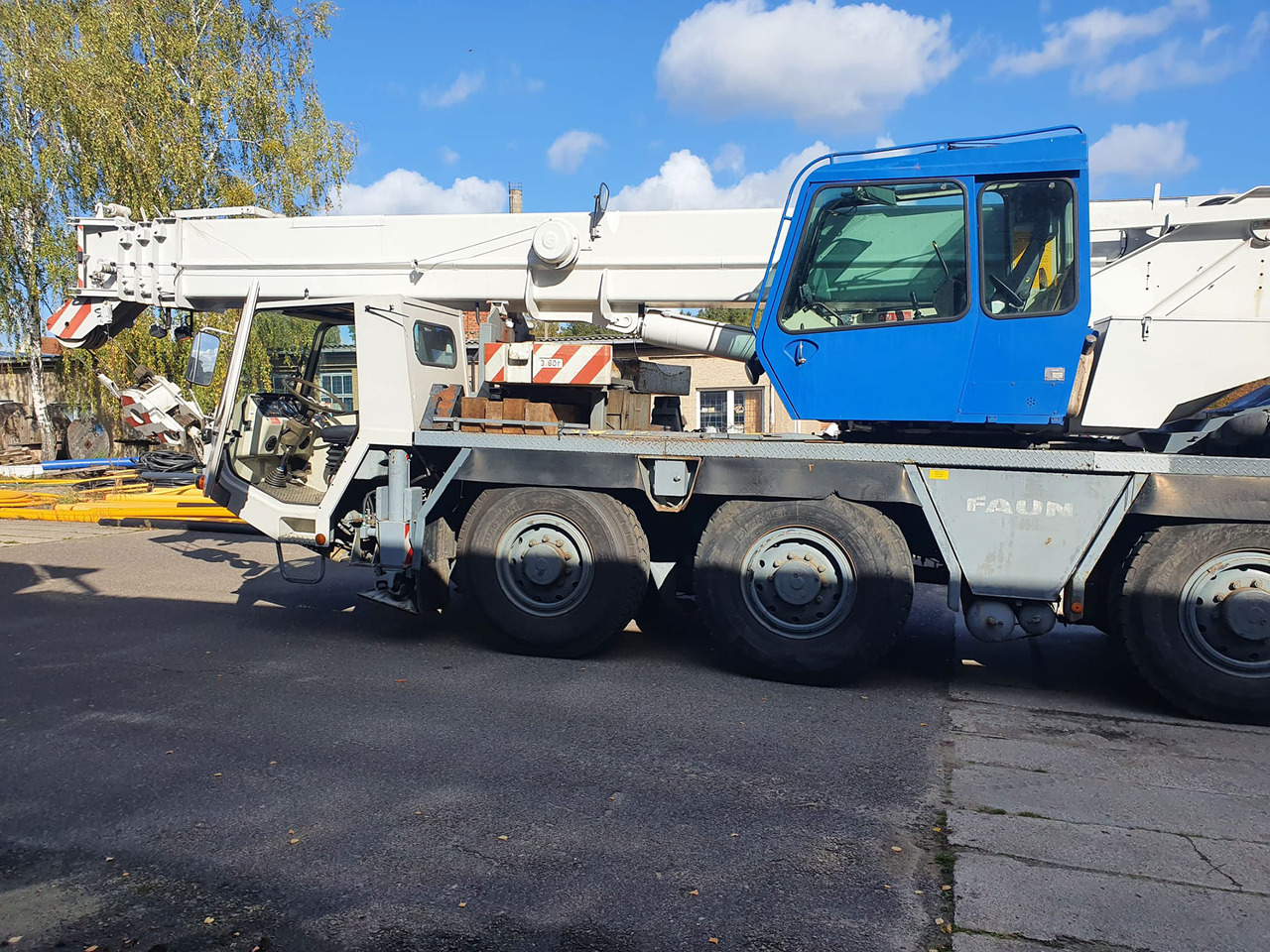 Tadano Faun RTF 40-3 - 移动式起重机:图3 Tadano Faun RTF 40-3 - 移动式起重机:图3