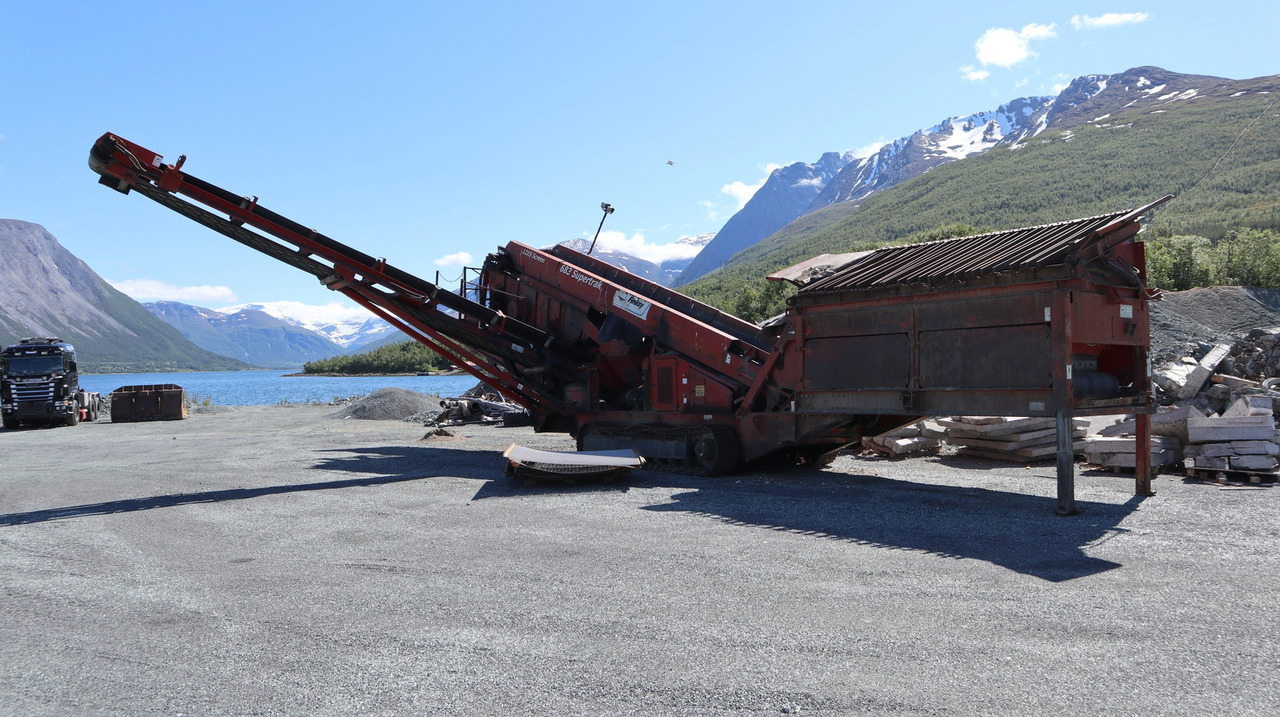 Terex Finlay 683 - 筛选机:图3 Terex Finlay 683 - 筛选机:图3