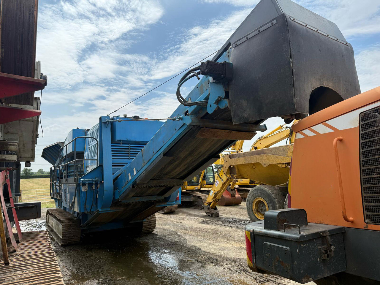 Terex Pegson 1300 Maxtrak - 圆锥破碎机:图4 Terex Pegson 1300 Maxtrak - 圆锥破碎机:图4